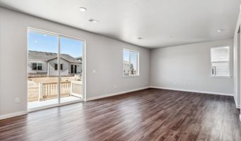 25042 E 34th Pl, Aurora, CO 80019