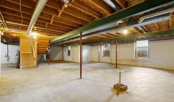 427 Ryan Rd, Ann Arbor, MI 48103
