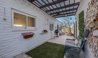 6744 Mountridge Dr, Las Vegas, NV 89110