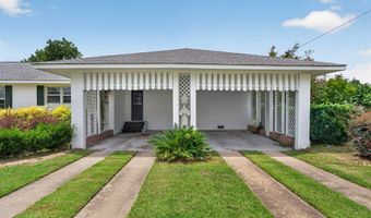 12 Dyal St, Baxley, GA 31513