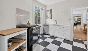 2737 DEVONSHIRE Pl NW #402, Washington, DC 20008