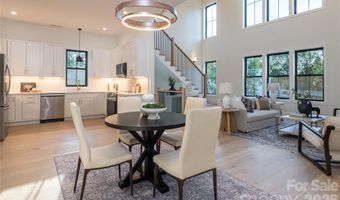 6 Dailey Dr, Asheville, NC 28801