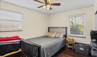 9862 Glenmont Dr, Affton, MO 63123