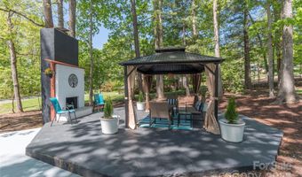 8 Palatka St, Arden, NC 28704