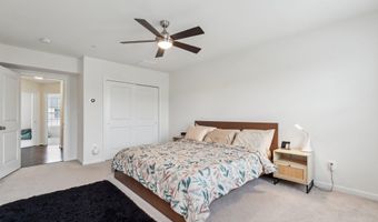 22613 NAUGATUCK Sq, Ashburn, VA 20148