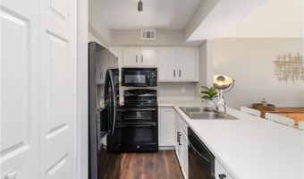 3071 Steeplechase Dr, Alpharetta, GA 30004
