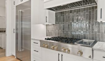 1185 NW Singleton Pl, Bend, OR 97703