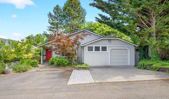 204 Patterson St, Ashland, OR 97520