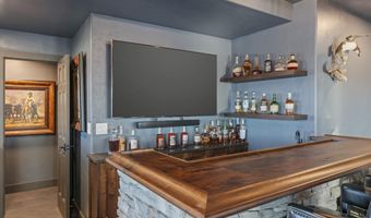 785 STRAWBERRY HILLS Dr, Bedford, WY 83112