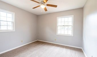 5902 WOODCLIFF St, Albany, GA 31721