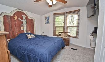 213 Blossom Ln, Blakeslee, PA 18610