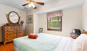 141 EMBILL Dr, Blakeslee, PA 18610