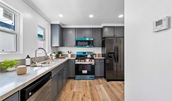 426 W 63rd Pl, Los Angeles, CA 90003