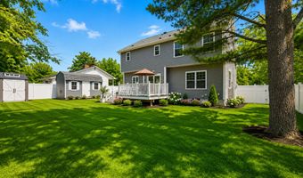 741 Beach Ave, Beachwood, NJ 08722