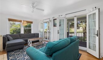 153 Hamilton Ave, Jamestown, RI 02835
