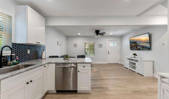 7 Lafayette Ave, Del Haven, NJ 08251