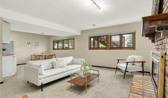 15704 Henna Ct, Apple Valley, MN 55124