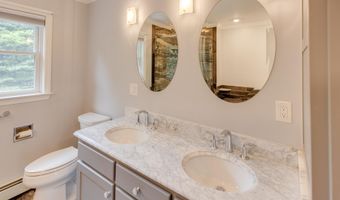 1061 Cherry Valley Rd, Bethlehem, NH 03574