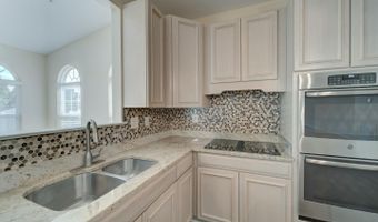 17305 SUMMERWOOD Ln, Accokeek, MD 20607