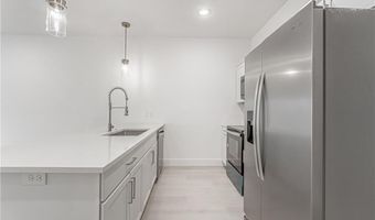 2707 SW Livingston Sq 1, Bentonville, AR 72713