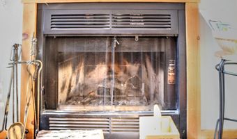 198 HOODS POINT Rd, Basye, VA 22810