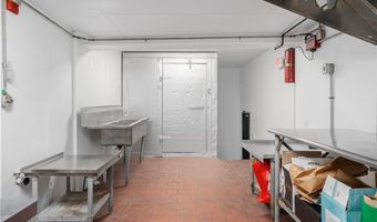 1152 Main St, Coventry, RI 02816