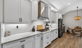 5519 MADRIGAL Way, Apollo Beach, FL 33572