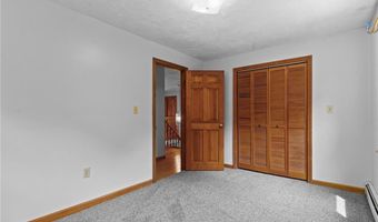 394 Maureen Cir, Burrillville, RI 02839