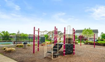3251 Amber Way, Bargersville, IN 46106