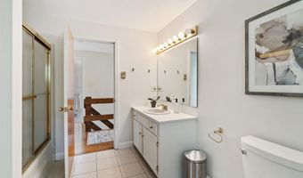 79 Lancaster Farm Rd, Salem, NH 03079