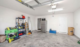 16 Island Breeze Ln, Beaufort, SC 29907