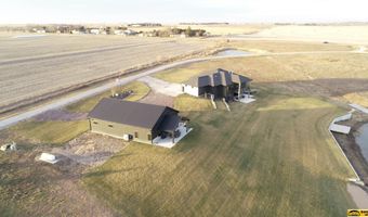 18228 London Ave, Beatrice, NE 68310