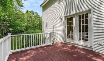 113 County Rd, Bedford, NH 03110