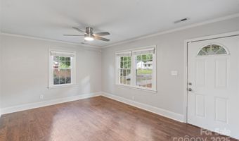 2953 Enfield Rd, Charlotte, NC 28205
