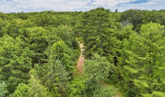 800 Summer St, Auburn, ME 04210