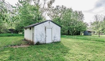 204 Wilson Ave, Auburn, KY 42206