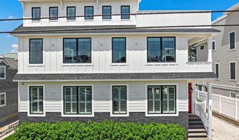 27 THIRD St, Beach Haven, NJ 08008