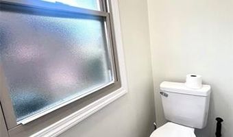 15553 Harrison Ave, Allen Park, MI 48101