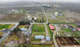 27404 E Ambassador Pr NE, Benton City, WA 99320