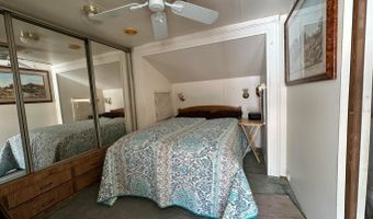 19101 E PALM Ln 18, Black Canyon City, AZ 85324