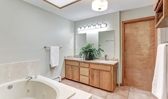 2712 Eastridge Dr NE, Albuquerque, NM 87112