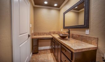 1403 S Country Club Cir, Carlsbad, NM 88220