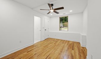 2155 Venetian, Atlanta, GA 30311