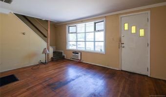 32 Phelps Ave, Bergenfield, NJ 07621