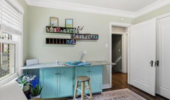 212 W 4TH Ave, Cheyenne, WY 82001