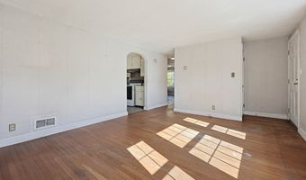 2 Perham St, Bedford, MA 01730