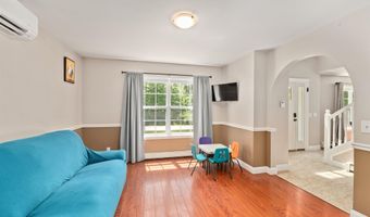 70 Riverside Dr, Allenstown, NH 03275