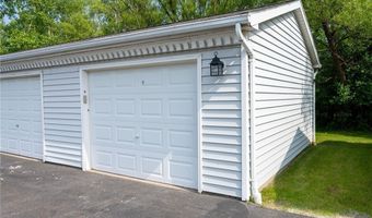 1145 Youngs Rd G, Amherst, NY 14221