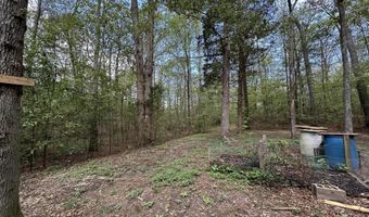 101 Peregrine Rise Dr, Big Sandy, TN 38221