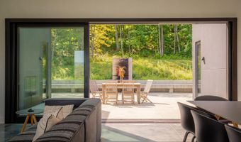 279 Tompkins Rd, Ancram, NY 12502